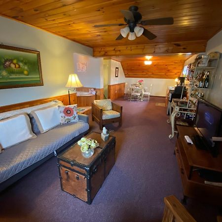 Savannah House Wine Country Inn & Cottages Himrod Exteriér fotografie