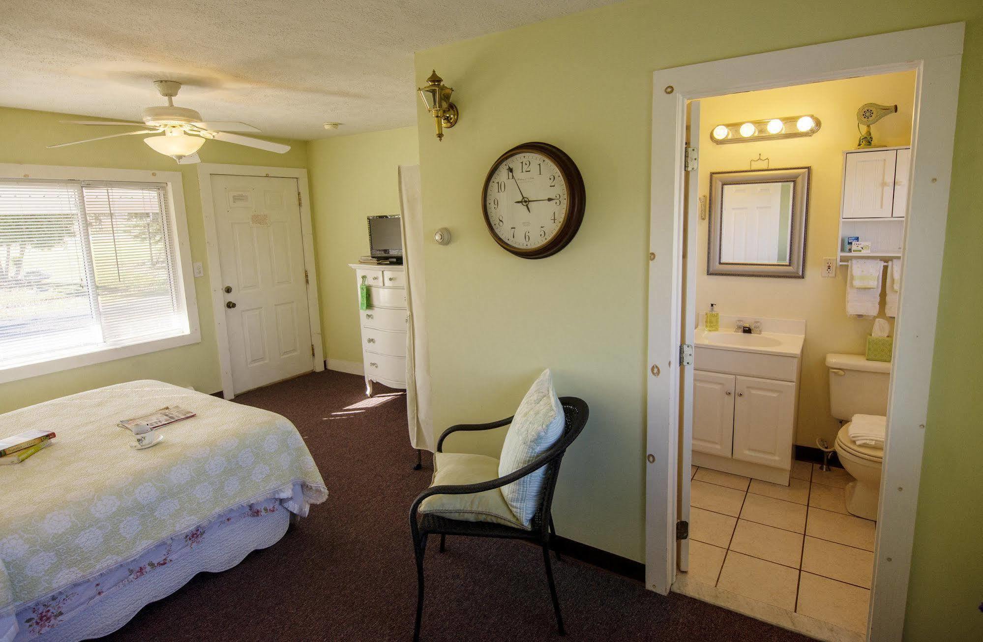 Savannah House Wine Country Inn & Cottages Himrod Exteriér fotografie